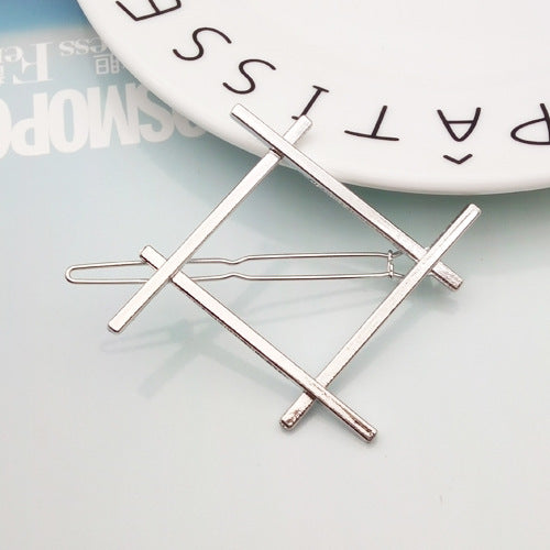 Wholesale 12PCS Triangle Moon Round Geometric Retro Hairpin